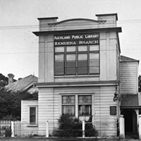 Remuera public library